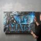 timalo® Gaming Acryl-Wandbild personalisiertes Gamer Bild mit Namen aus Acrylglas - Glasbild gaming room für die Wand Jugendzimmer Acrylglasbild Acrylbild Glas | 40x30cm Neon Schrift